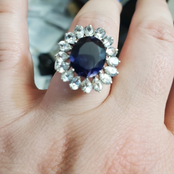 10k white gold iolite & white topaz ring size 7 1/4. Stamped 10k. Stones tested - Picture 7 of 9